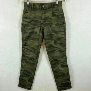 Lucky Brand The Cargo Pants Women's Size 2/26 Camo Green